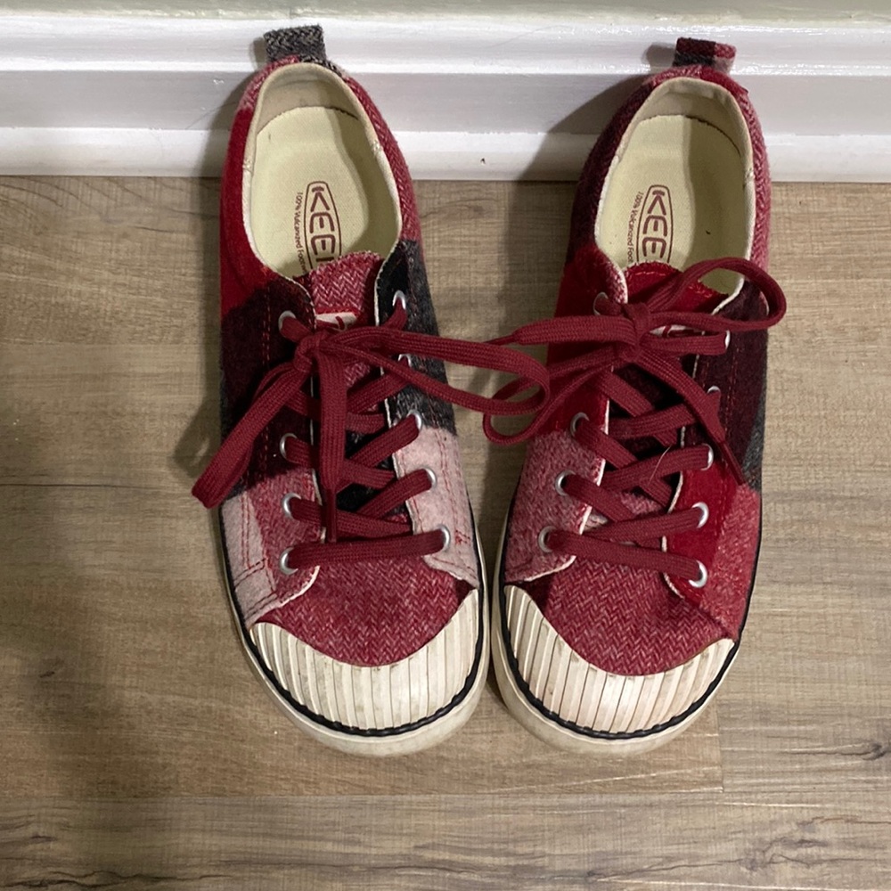 KEEN Elsa Wool Fleece Plaid Sneakers